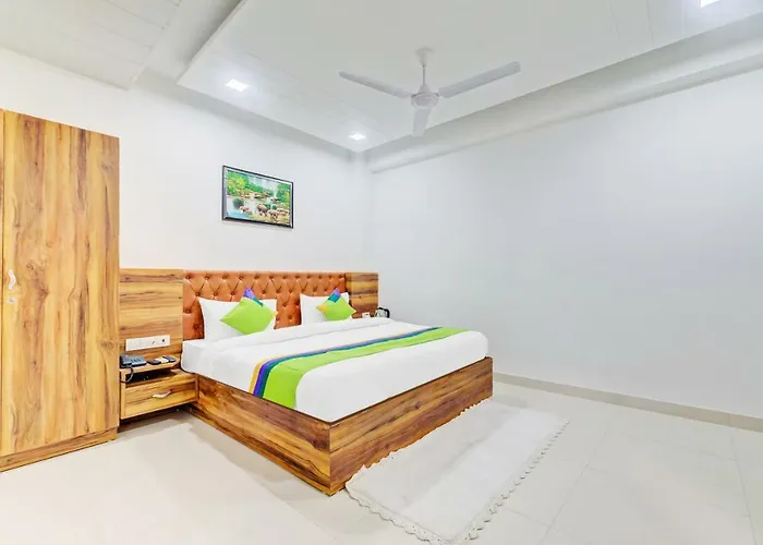 Executive Triple Room