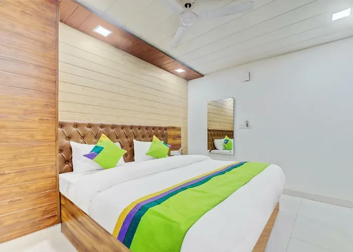 Executive Triple Room